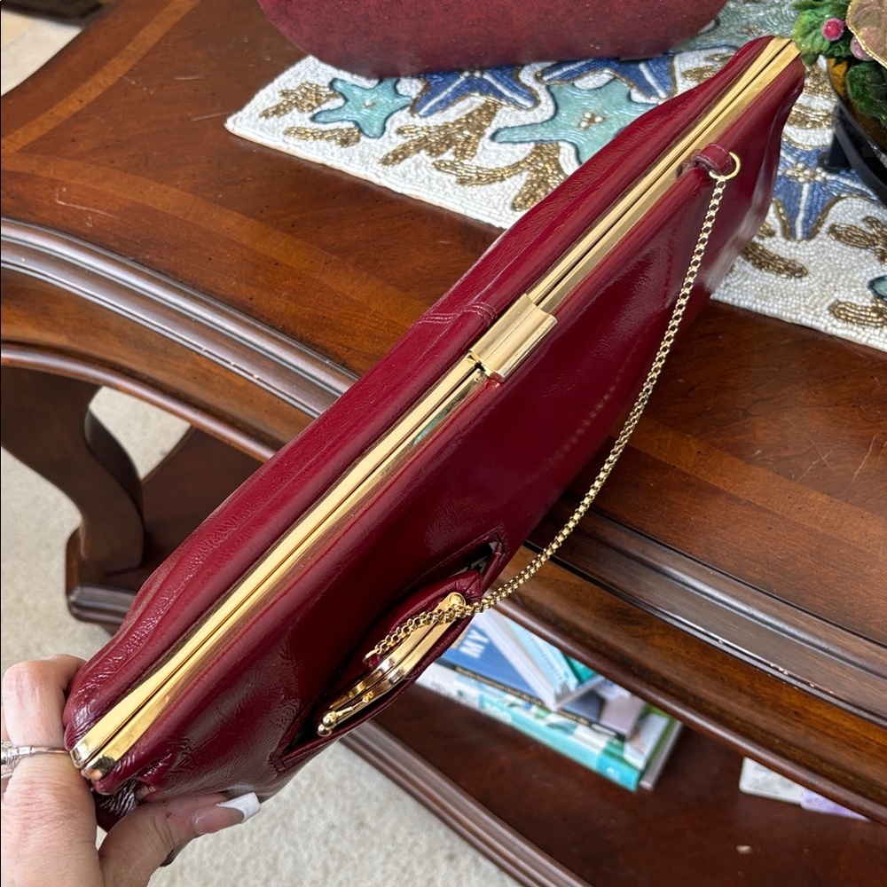 Hobo International Vintage Red Patent Leather Long Clutch Bag Chain Coin Purse - Picture 4 of 14